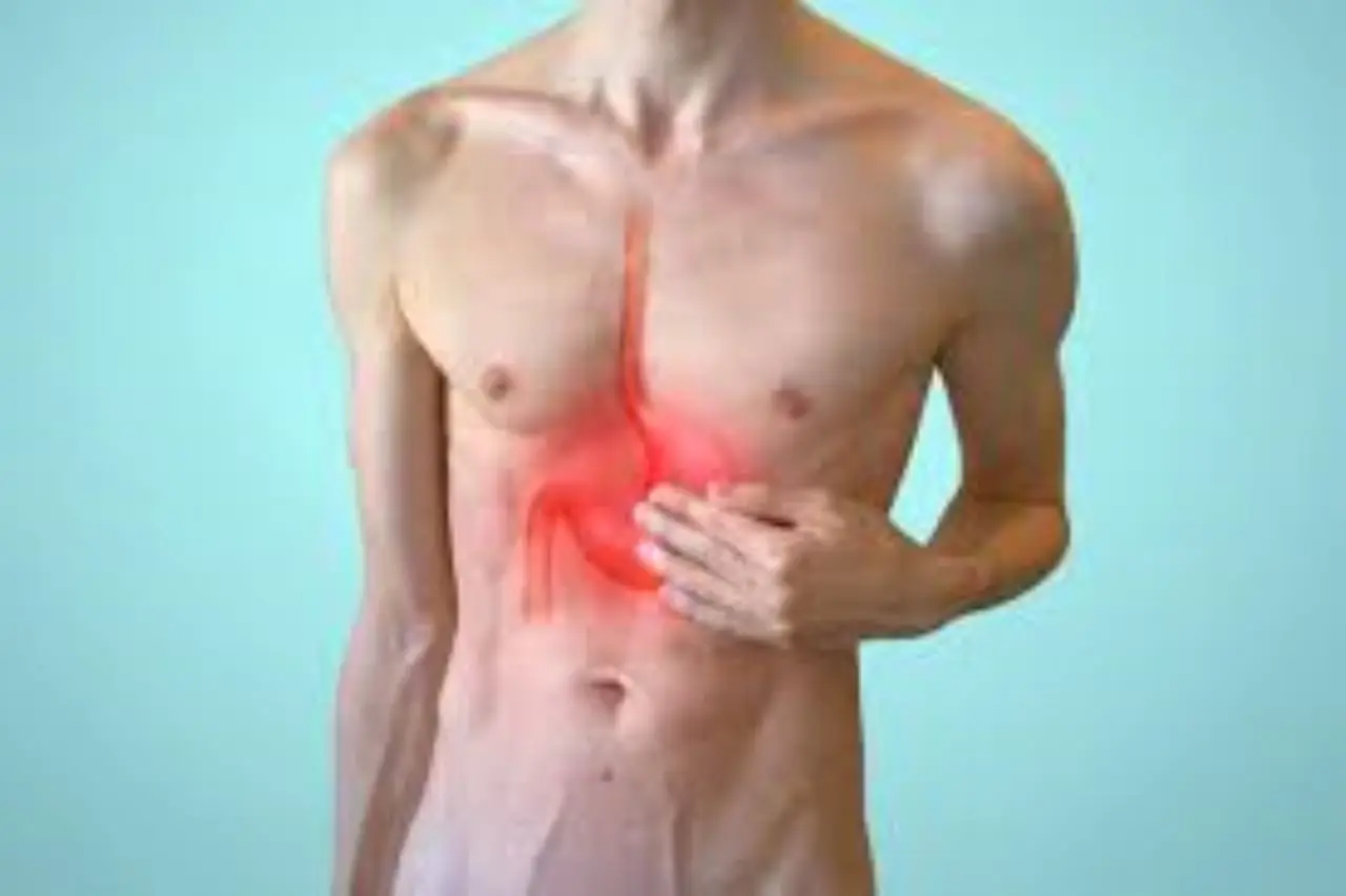 Soffri di reflusso? Non basta la gastroscopia: ecco gli esami del sangue che devi fare